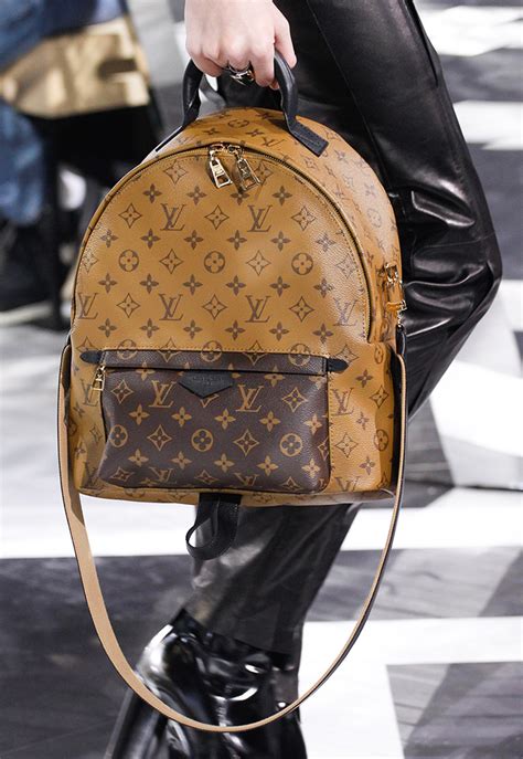 louis vuitton pulcsi|louis vuitton online shopping.